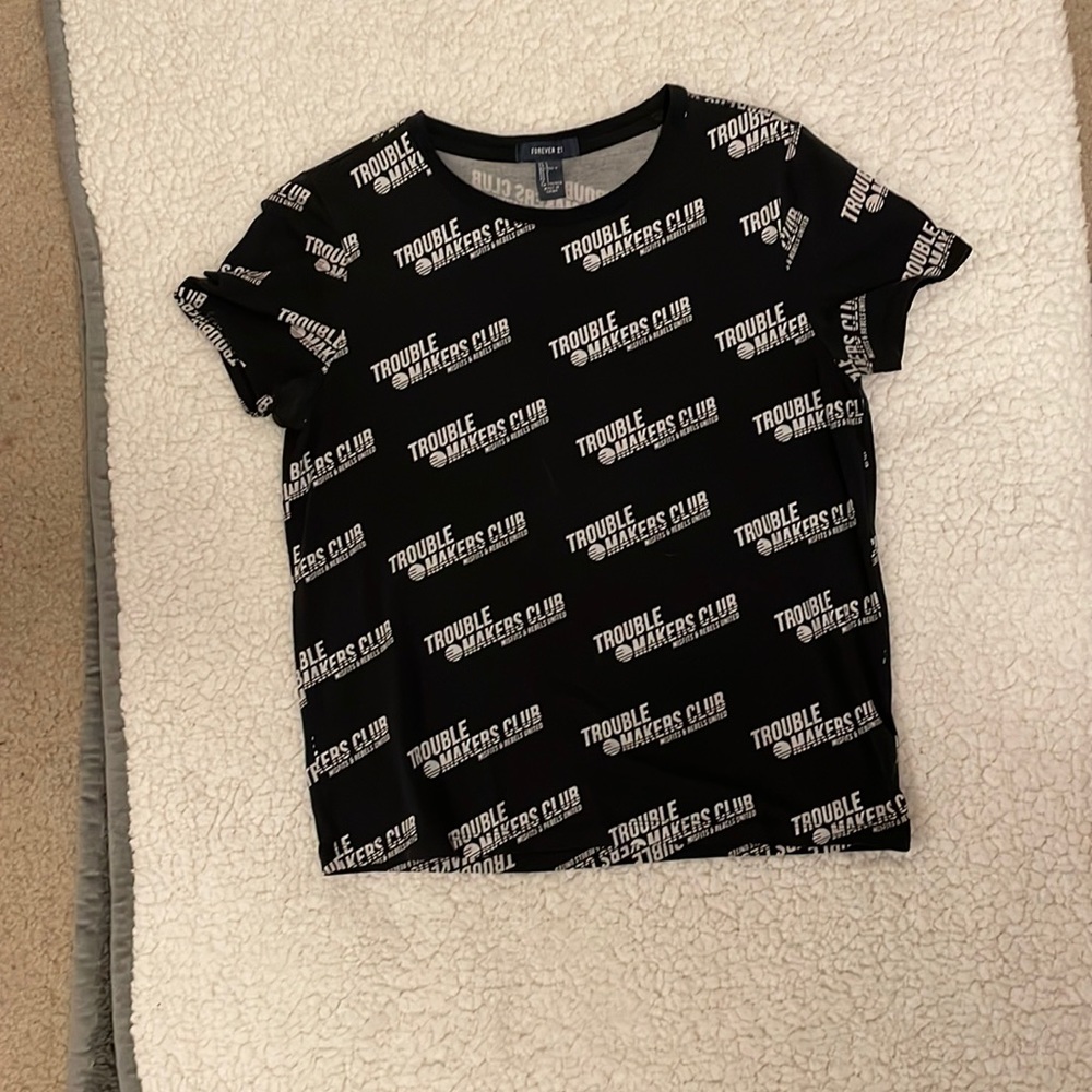 Black trouble makers club tee shirt Forever 21